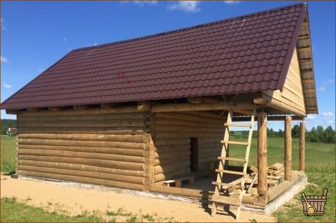Баня с мансардой и туалетом