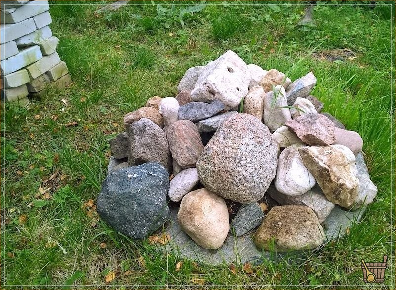 камни на улице