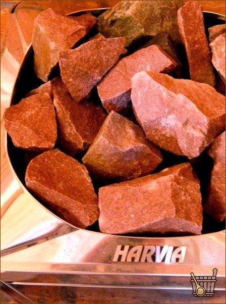 Малиновый кварцит для бани: секреты выбора и применения