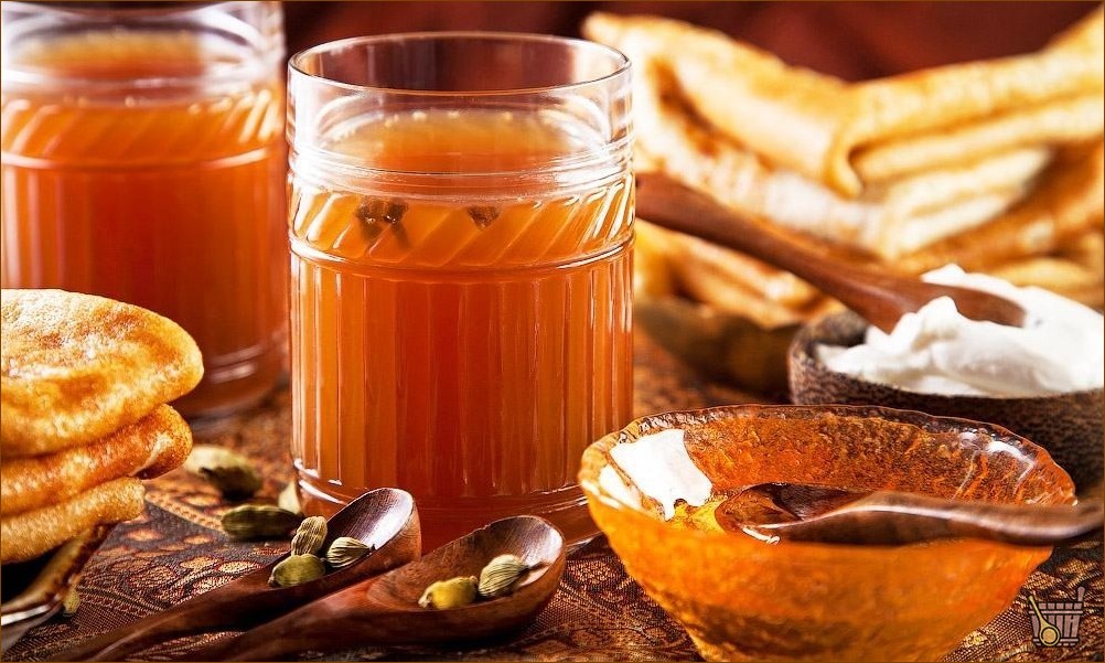 Вкусно и полезно: пять традиционных рецептов сбитня для бани